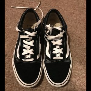 Old Skool Low-Top Vans Womens